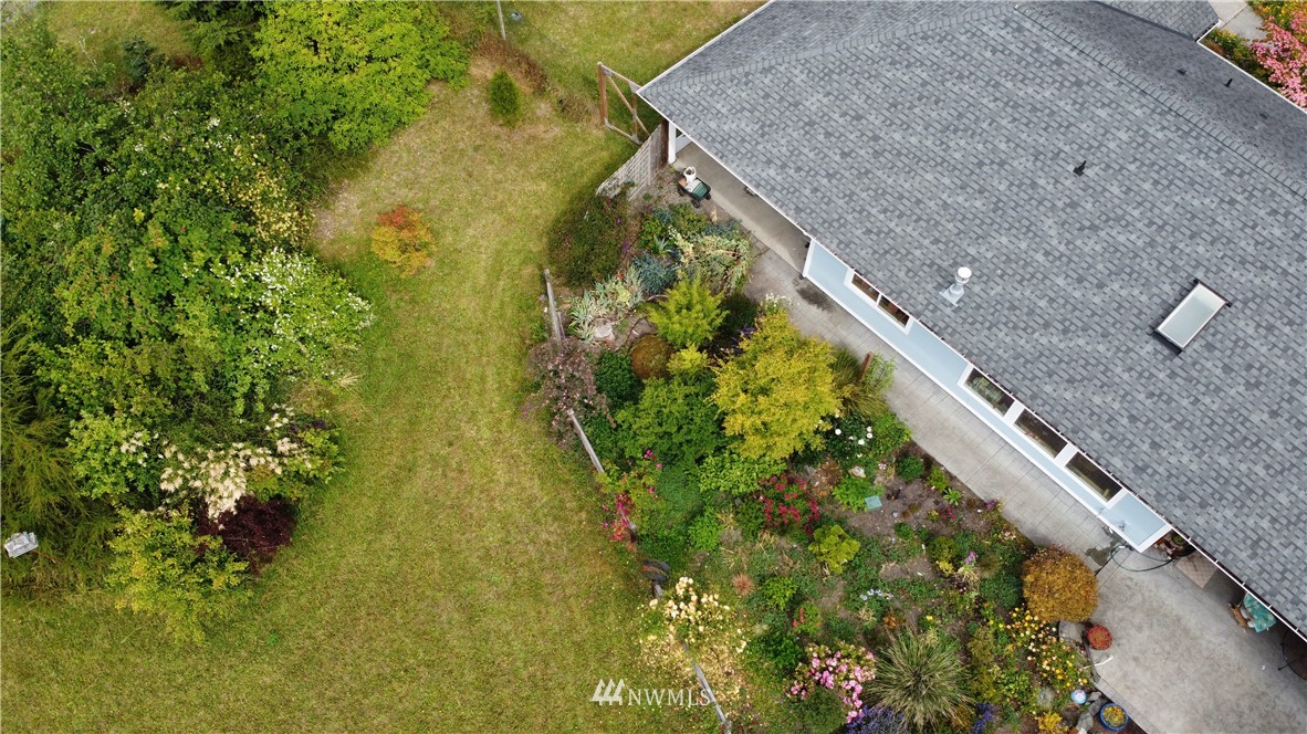 168 Lotzgesell Road Sequim, WA 98382 - Photo 35 of 40
