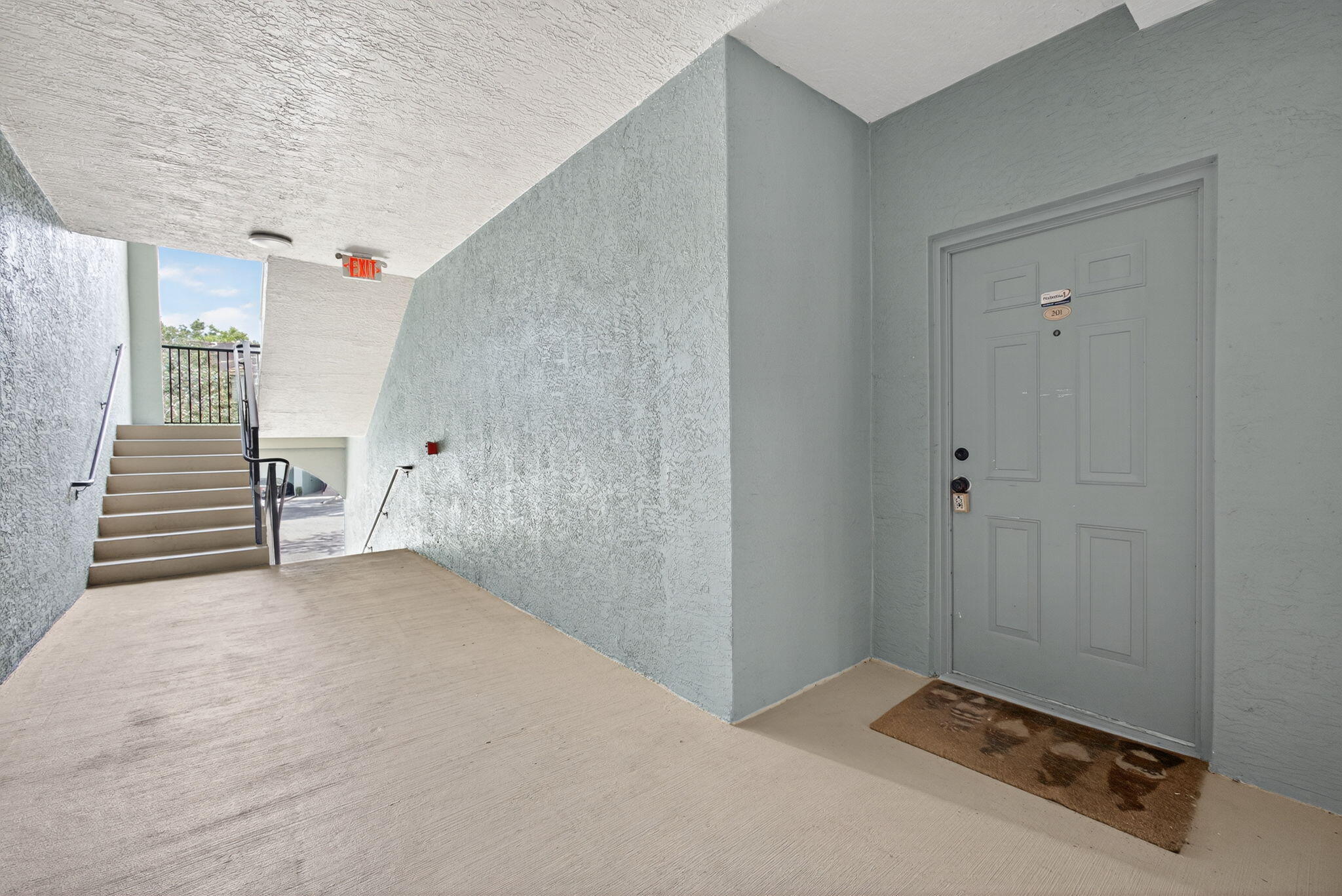 340 Crestwood Circle, Unit 201 Royal Palm Beach, FL 33411 - Photo 6 of 41 a view of an empty room