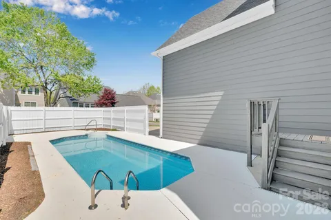 $825,000 | 17005 Carlton Way Road, Huntersville, NC 28078