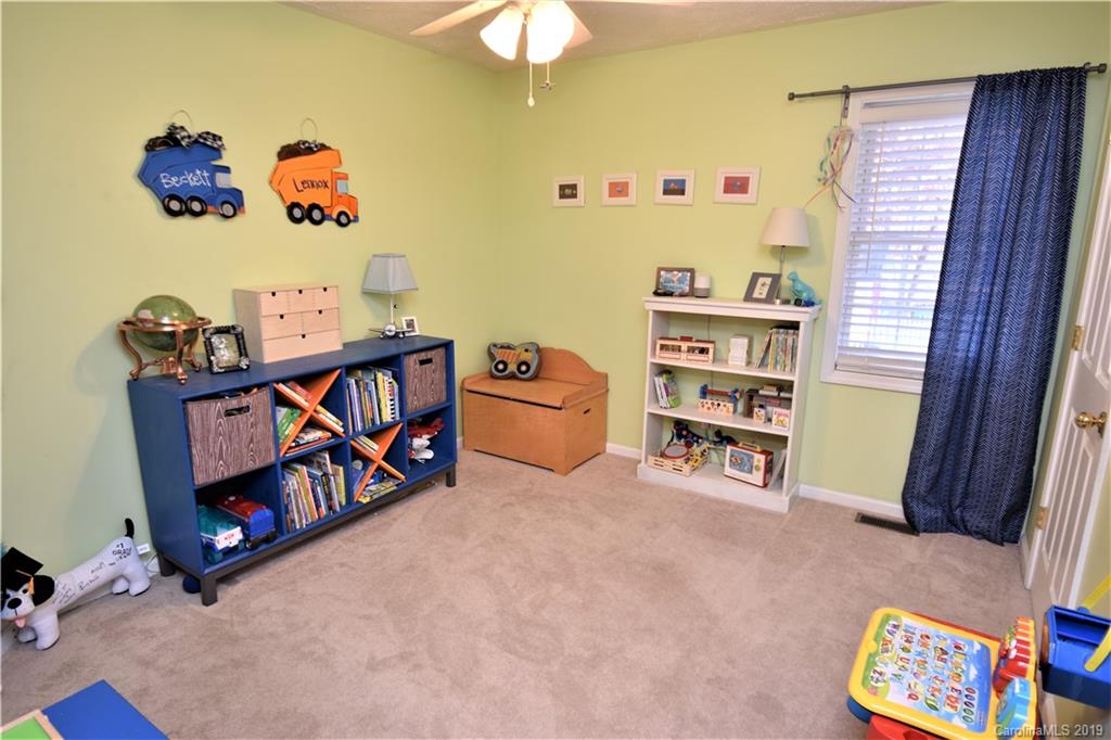3980 Henry Dellinger Road Maiden, NC 28650 - Photo 18 of 27 Gallery Image 18