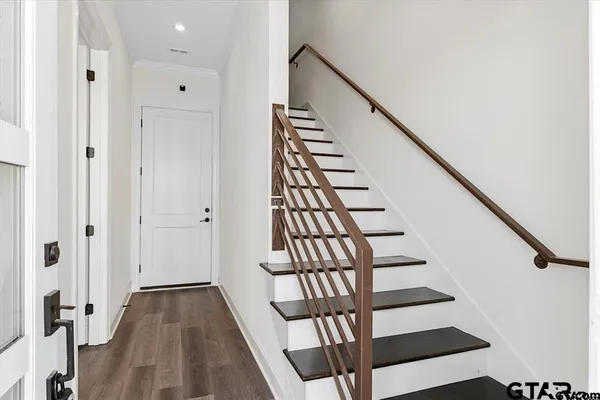 $3,500 | 522 West Erwin Street, Tyler, TX 75702