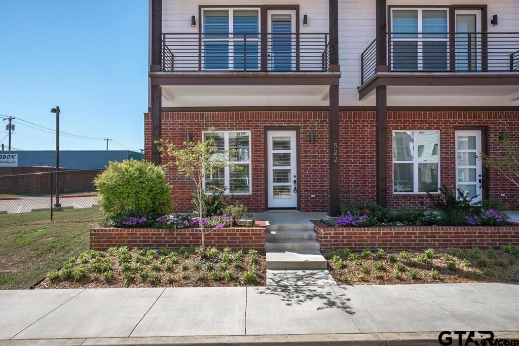 522 West Erwin Street Tyler, TX 75702 - Photo 3 of 28