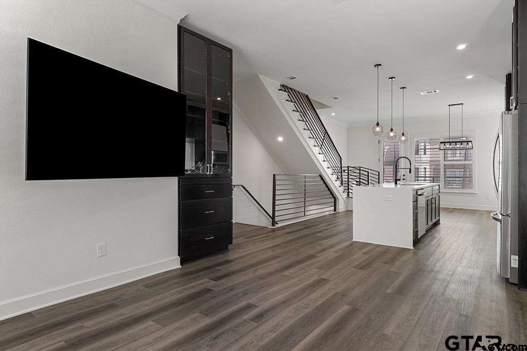 522 West Erwin Street Tyler, TX 75702 - Photo 7 of 28