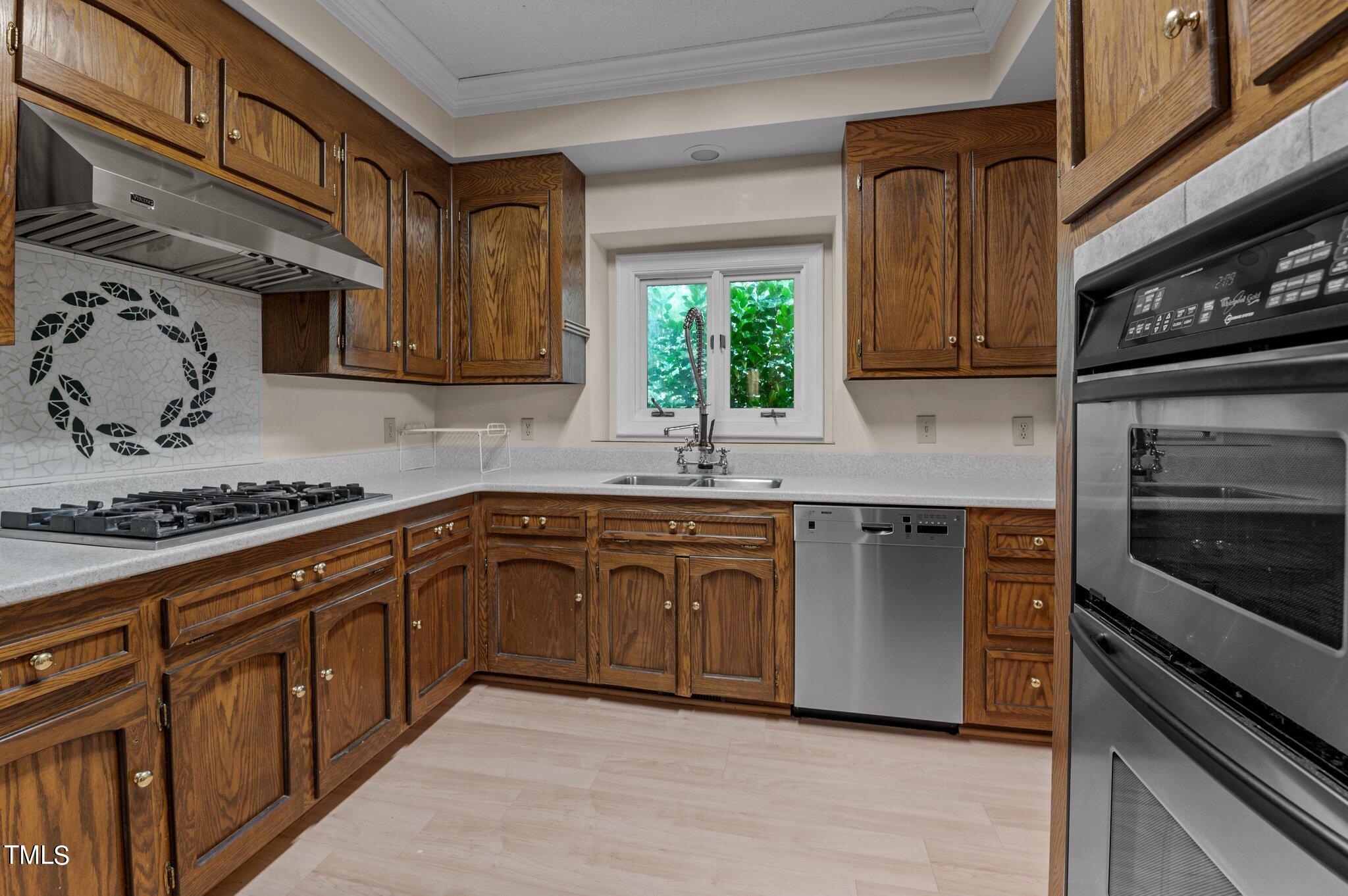 4900 Kundinger Court Raleigh, NC 27606 - Photo 24 of 46 26-web-or-mls-DSC_4370