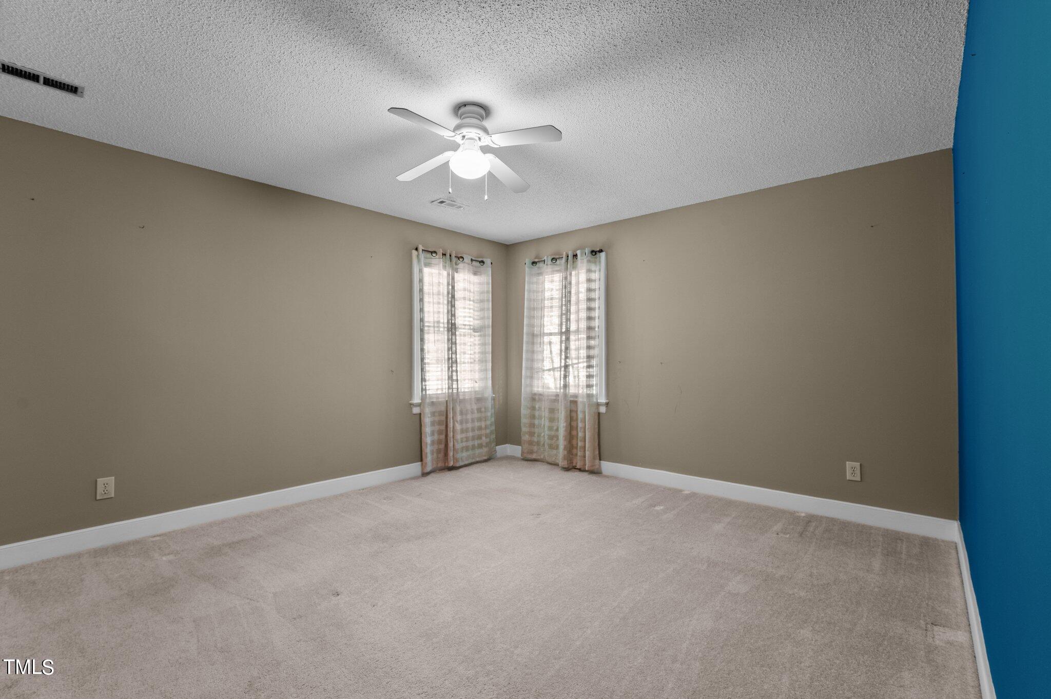 4900 Kundinger Court Raleigh, NC 27606 - Photo 44 of 46 44-web-or-mls-DSC_4424