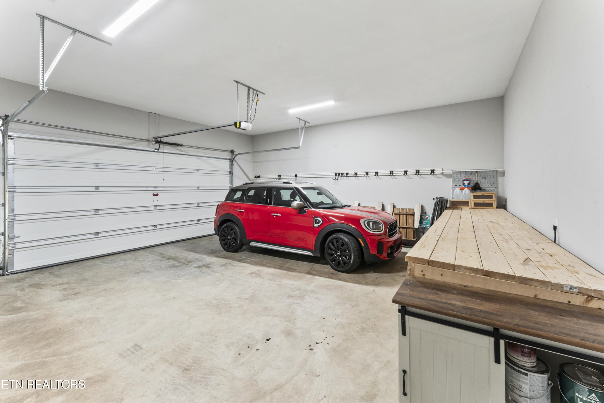 606 Eagle Bend Road Clinton, TN 37716 - Photo 14 of 37