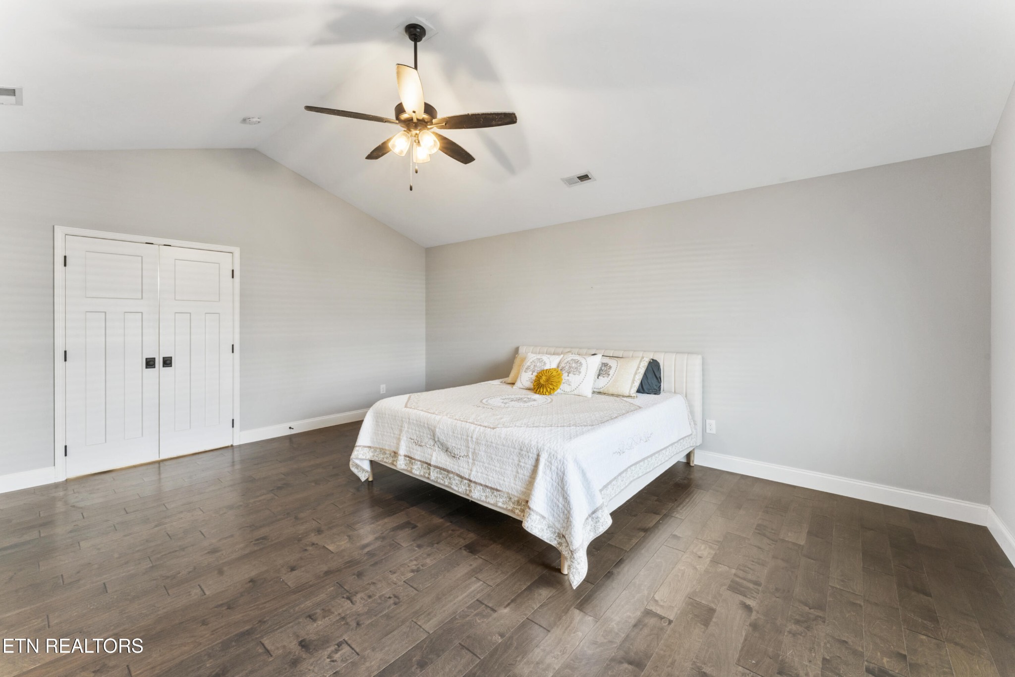 606 Eagle Bend Road Clinton, TN 37716 - Photo 25 of 37