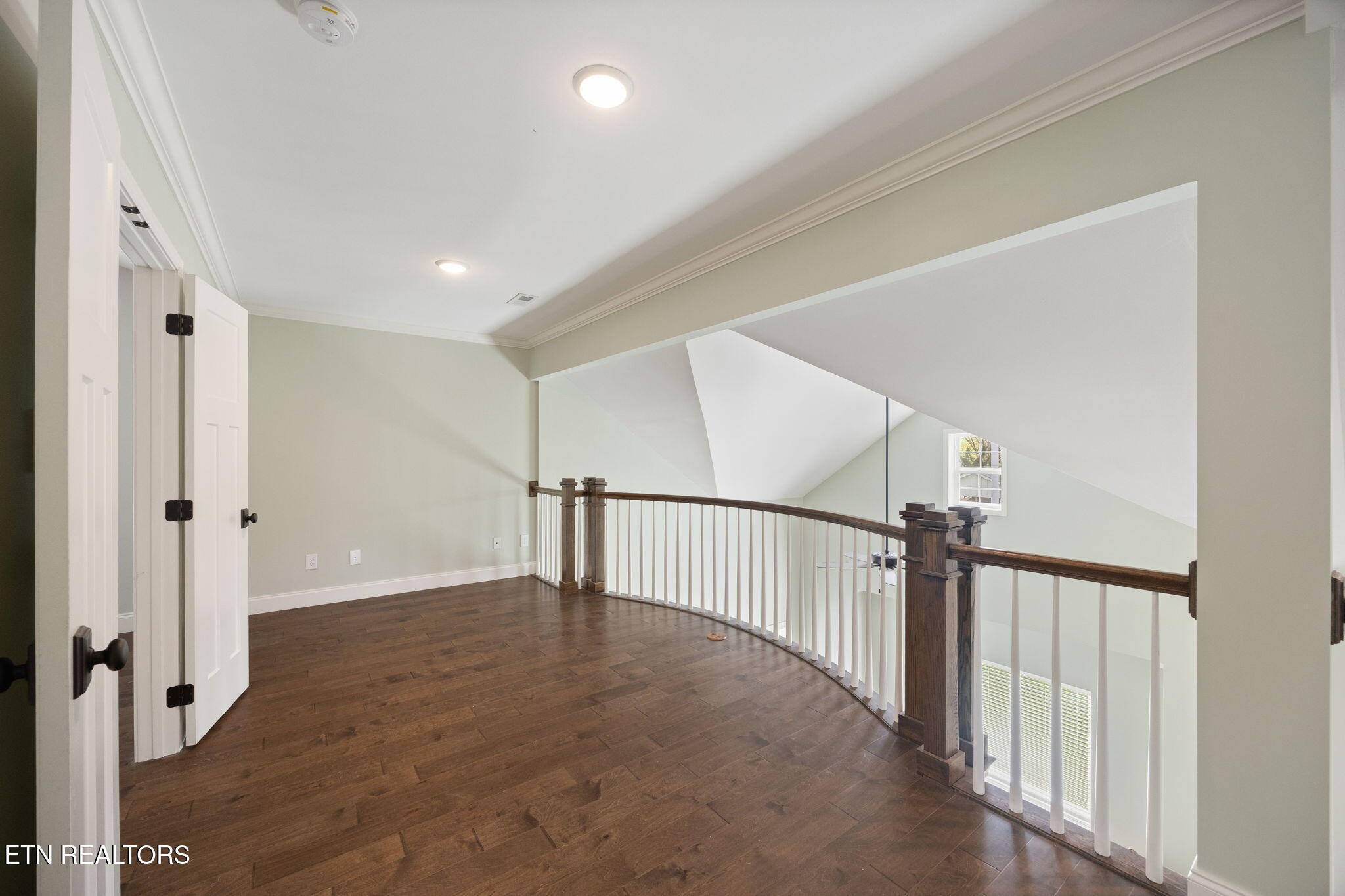 606 Eagle Bend Road Clinton, TN 37716 - Photo 26 of 42