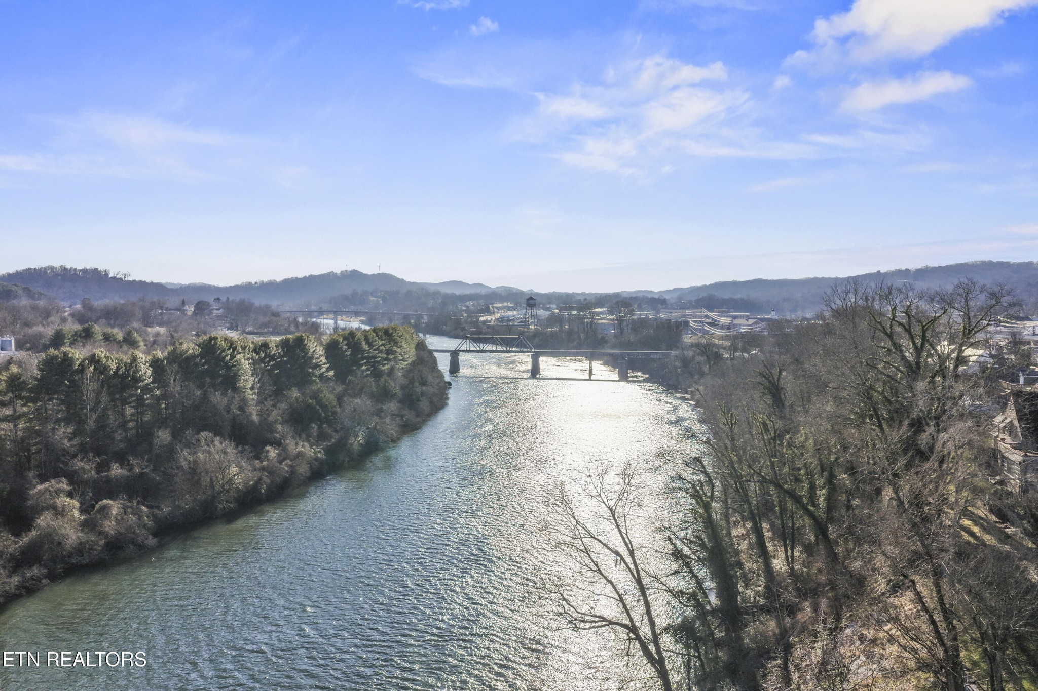 606 Eagle Bend Road Clinton, TN 37716 - Photo 31 of 37