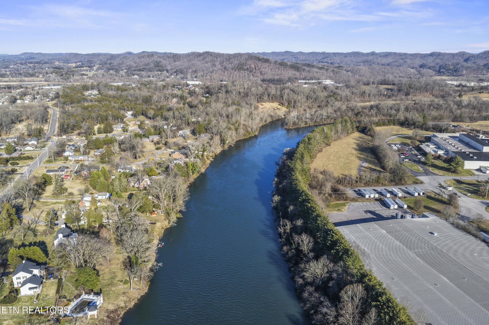 606 Eagle Bend Road Clinton, TN 37716 - Photo 32 of 37