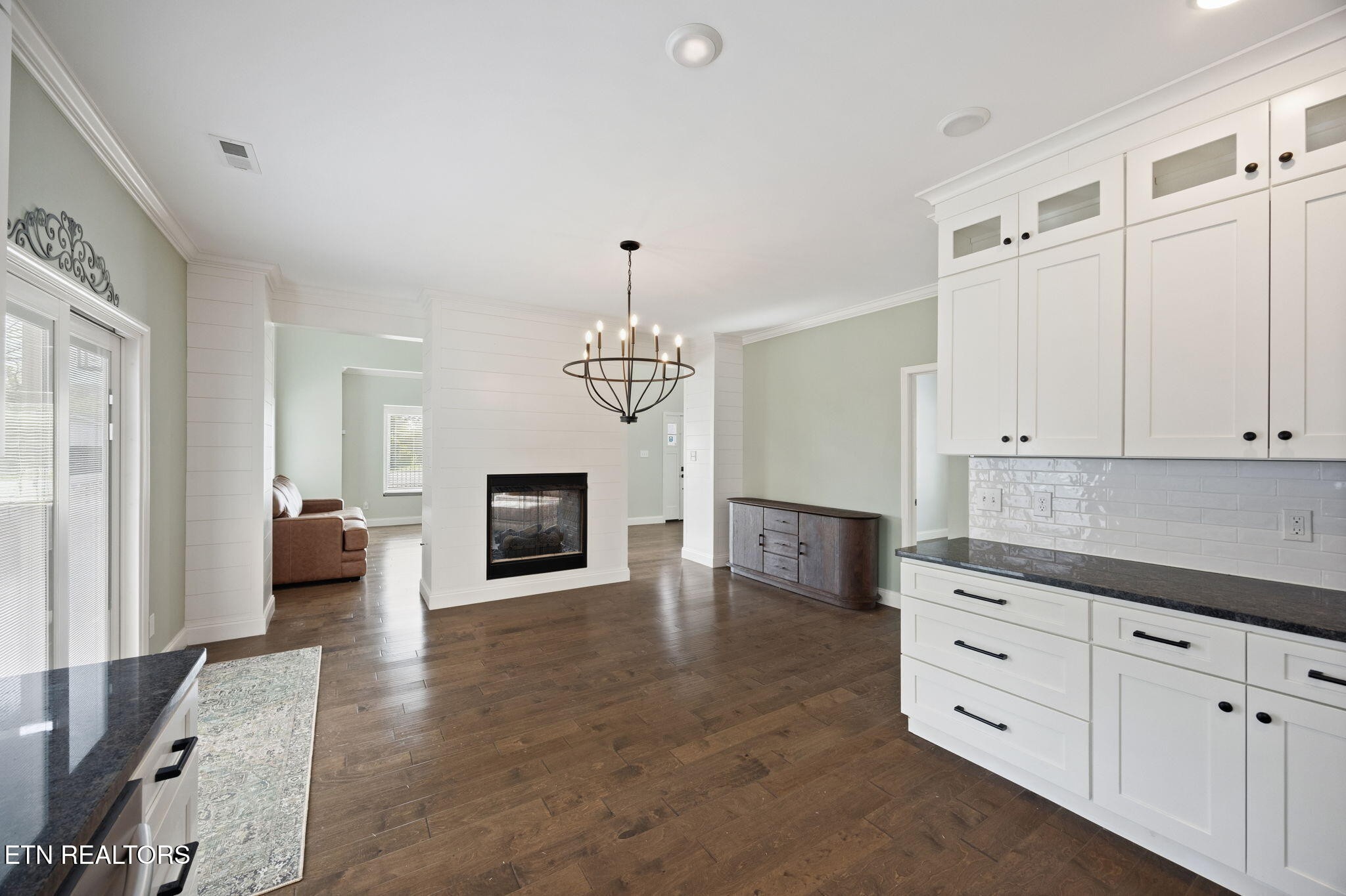 606 Eagle Bend Road Clinton, TN 37716 - Photo 10 of 42