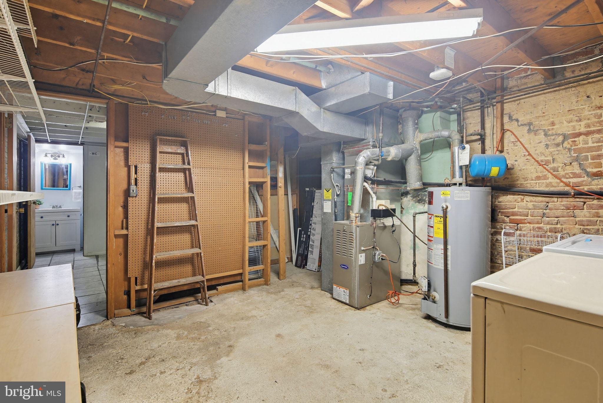 608 East Fort Avenue Baltimore, MD 21230 - Photo 29 of 36