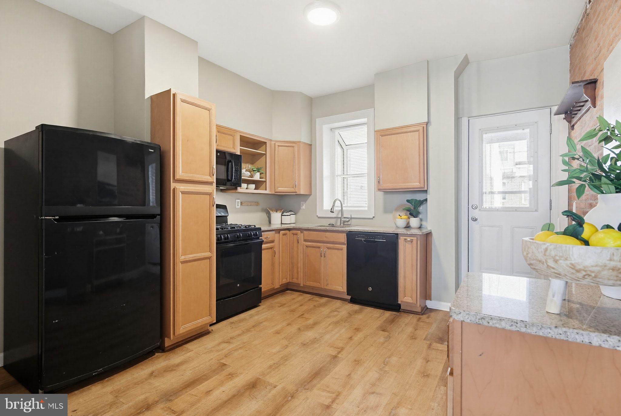 608 East Fort Avenue Baltimore, MD 21230 - Photo 9 of 36