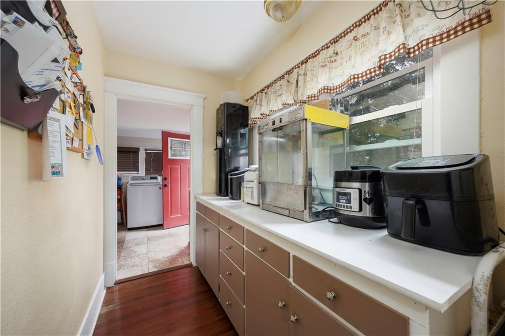 802 South 32nd Street Parsons, KS 67357 - Photo 13 of 48