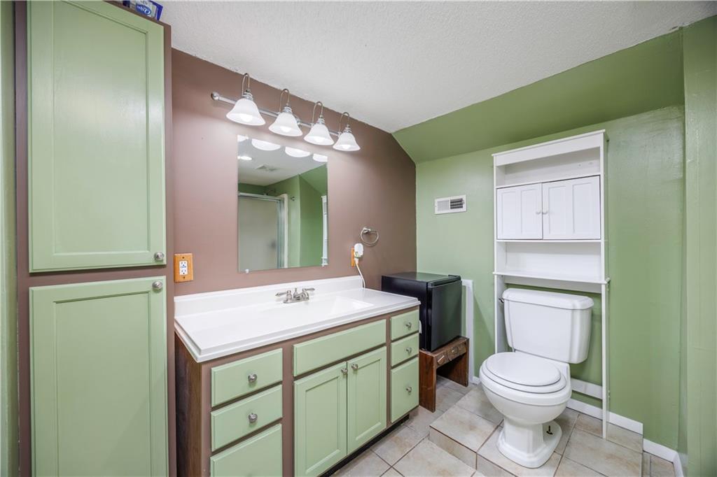 802 South 32nd Street Parsons, KS 67357 - Photo 23 of 48