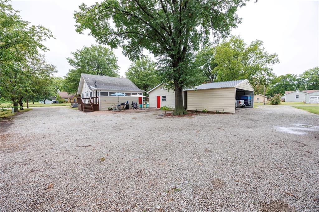 802 South 32nd Street Parsons, KS 67357 - Photo 26 of 48