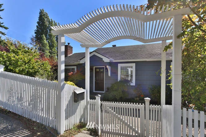 10333 Northeast 186th Street Bothell, WA 98011 - Photo 2 of 25