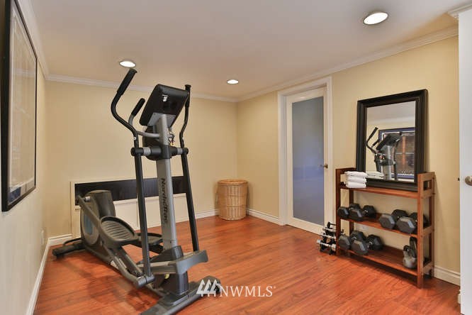 10333 Northeast 186th Street Bothell, WA 98011 - Photo 17 of 25