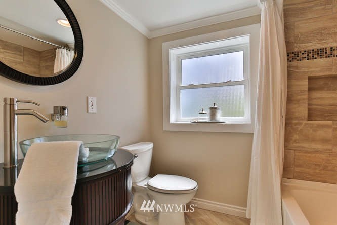 10333 Northeast 186th Street Bothell, WA 98011 - Photo 20 of 25