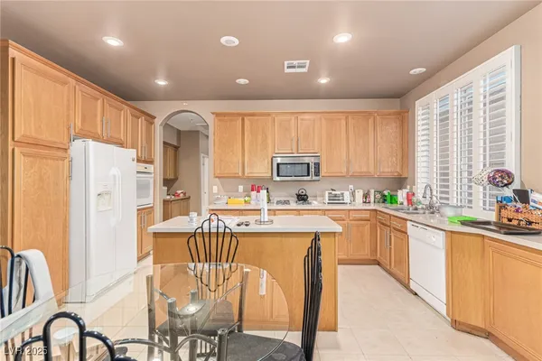 $640,000 | 2389 Rainswept Avenue, Henderson, NV 89052
