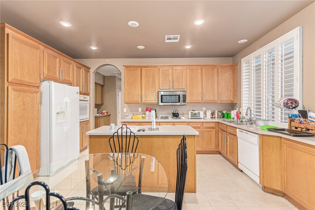 2389 Rainswept Avenue Henderson, NV 89052 - Photo 14 of 36