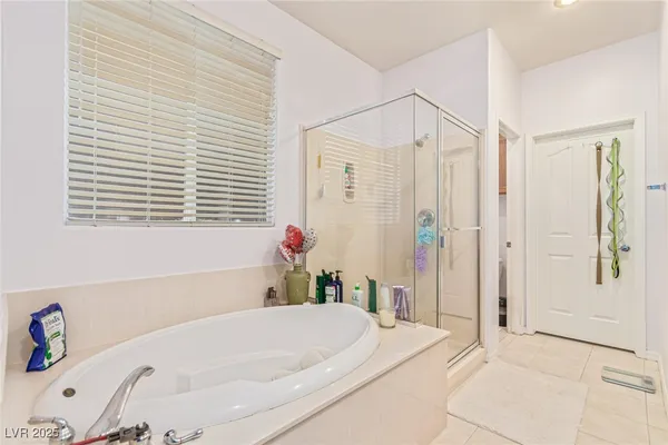 $640,000 | 2389 Rainswept Avenue, Henderson, NV 89052