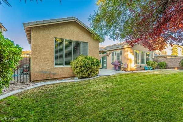 $640,000 | 2389 Rainswept Avenue, Henderson, NV 89052
