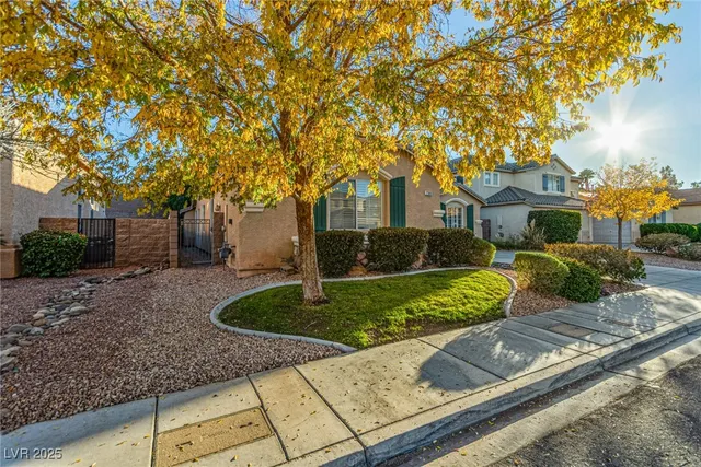 $640,000 | 2389 Rainswept Avenue, Henderson, NV 89052