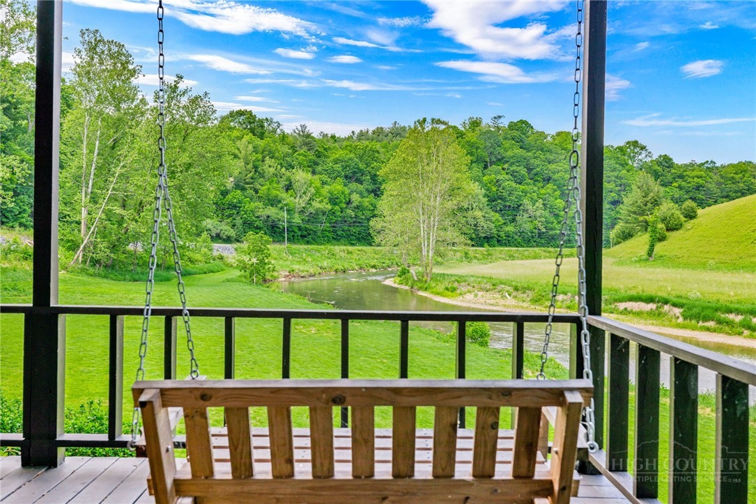 380 West Deep Ford Road Lansing, NC 28643 - Photo 28 of 41