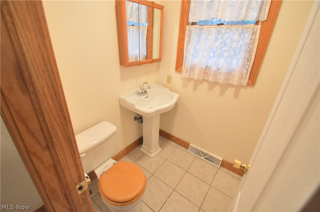 14629 Macklin Road New Springfield, OH 44443 - Photo 12 of 18