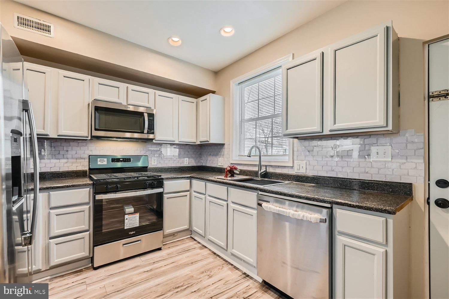 3601 5th Street Brooklyn, MD 21225 - Photo 1 of 27
