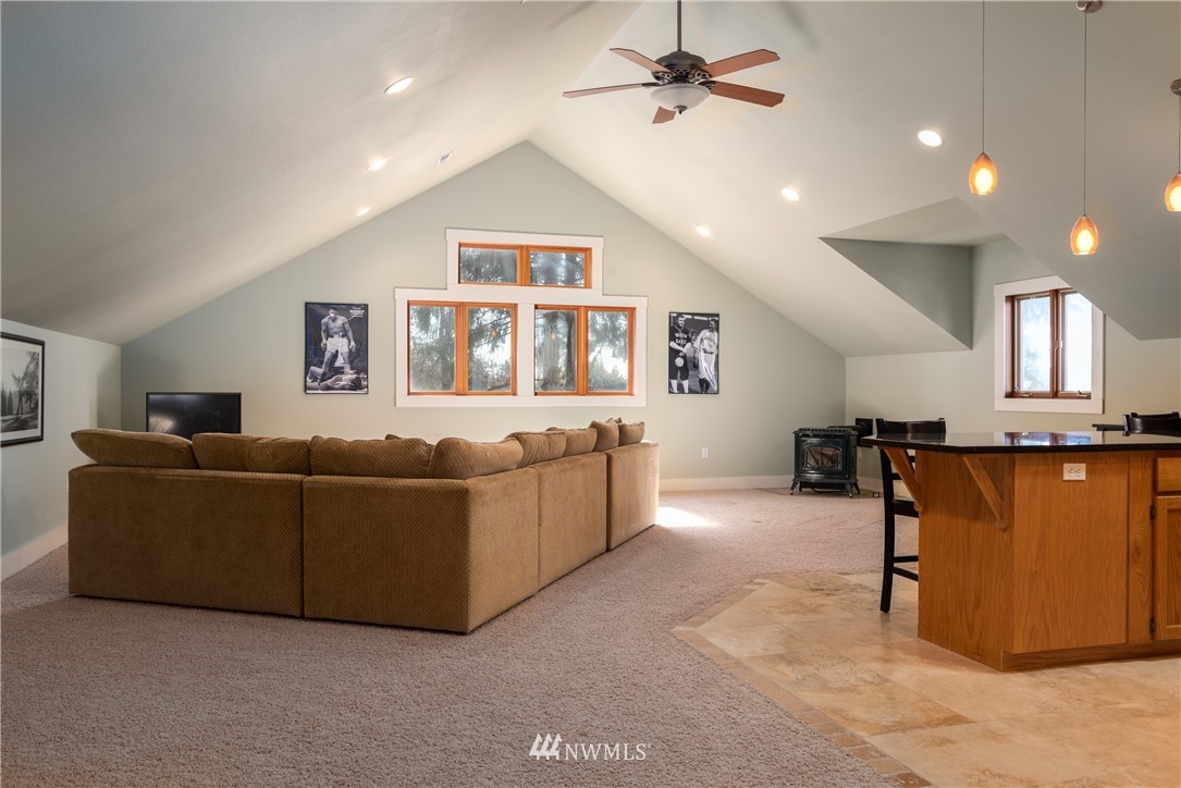20633 Lafayette Road Burlington, WA 98233 - Photo 19 of 25 Gallery Image 19