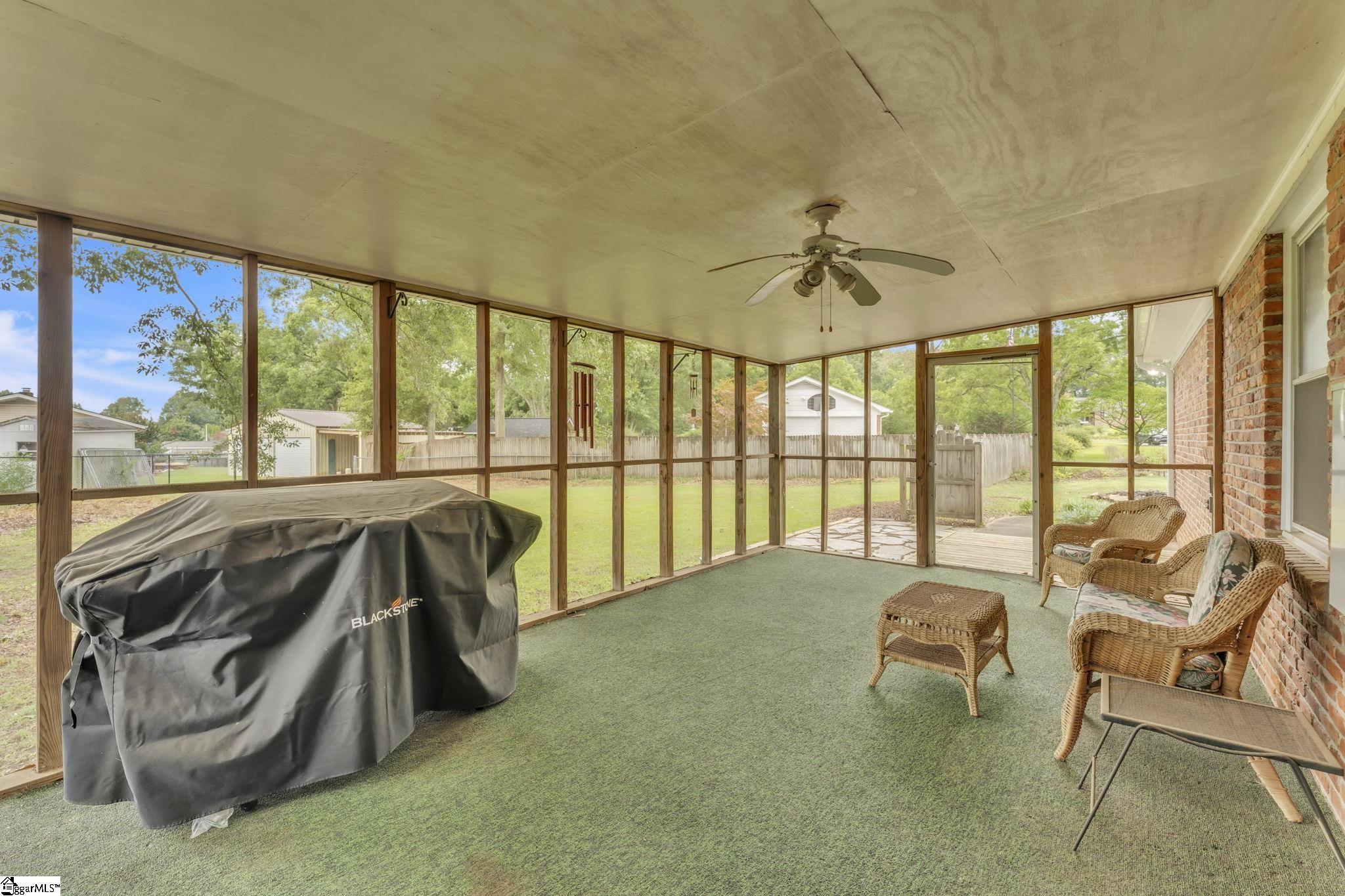 112 Lark Lane Anderson, SC 29625 - Photo 27 of 34