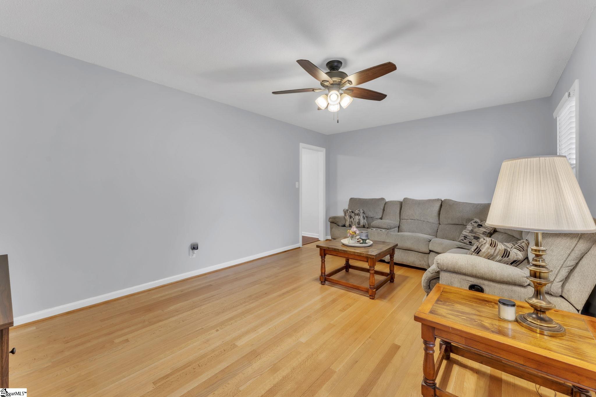 112 Lark Lane Anderson, SC 29625 - Photo 9 of 34