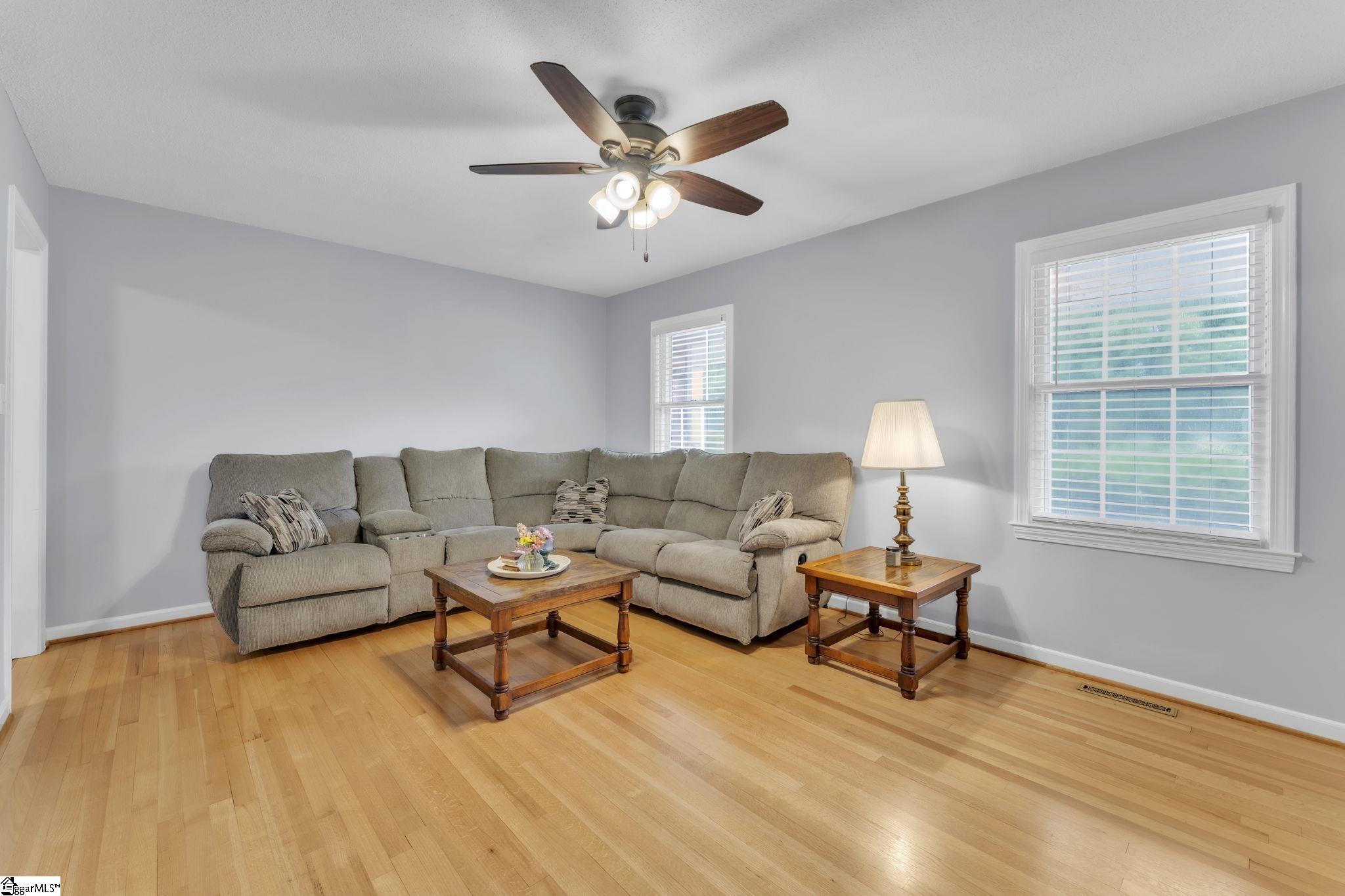 112 Lark Lane Anderson, SC 29625 - Photo 10 of 34