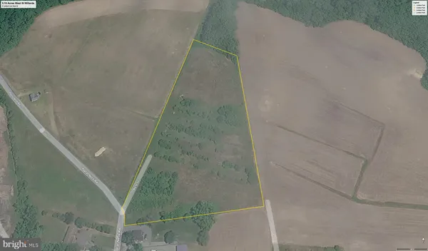 a view of a bathroom