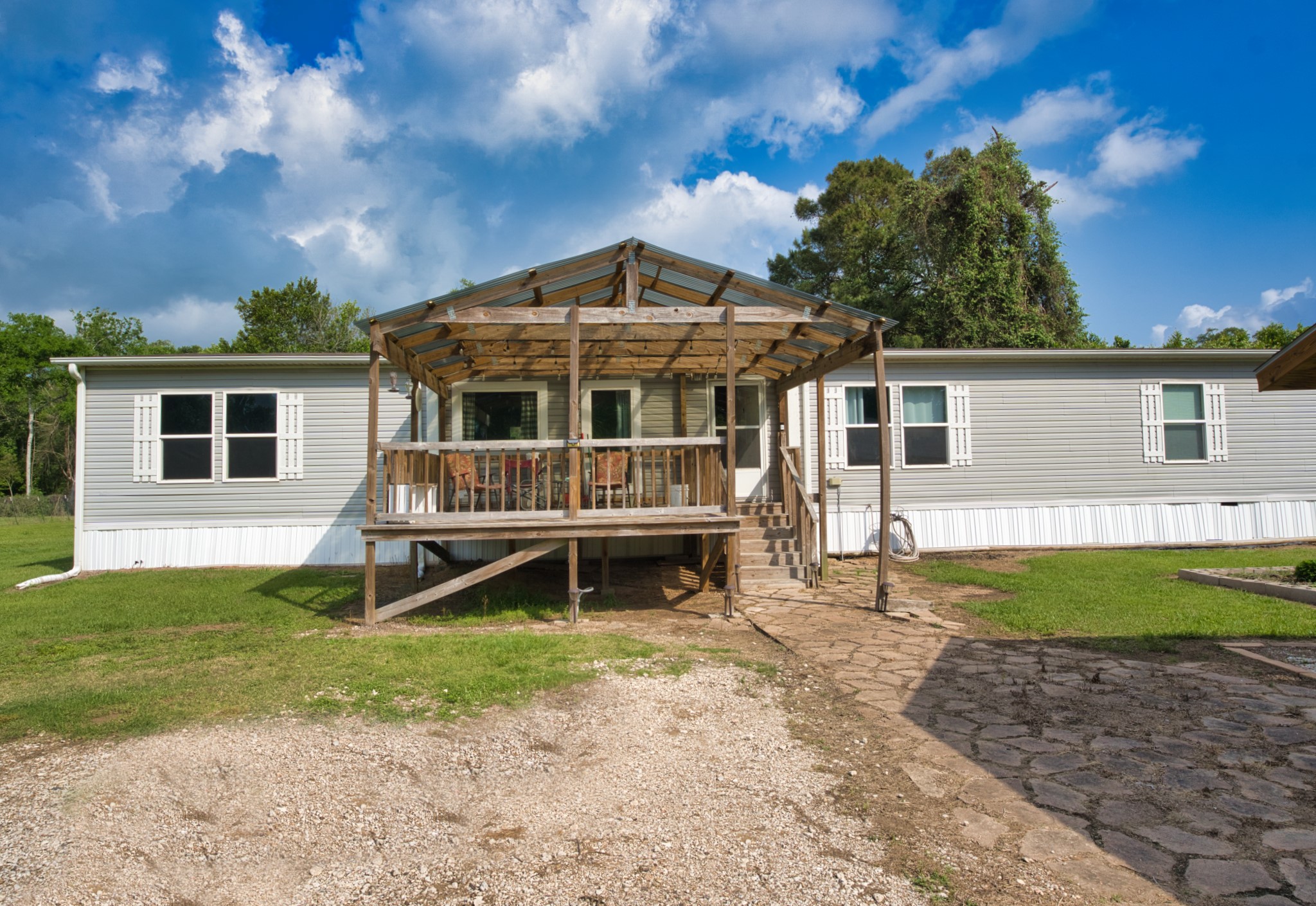555 County Road 728B Sweeny, TX 77480 - Photo 3 of 43 14x14 covered deck