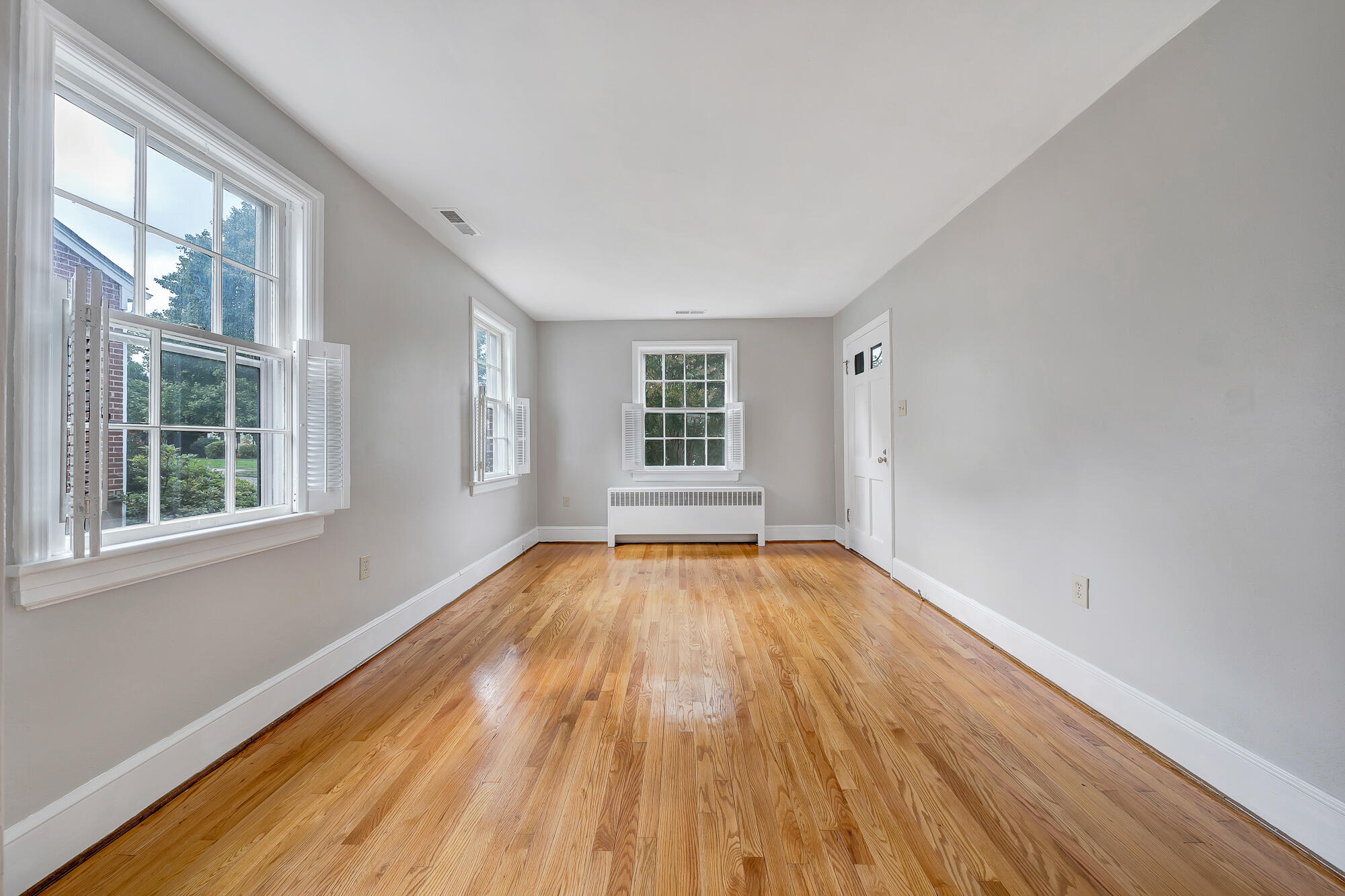 1818 Arden Road Southwest Roanoke, VA 24015 - Photo 11 of 39 10-D R E A M-5920