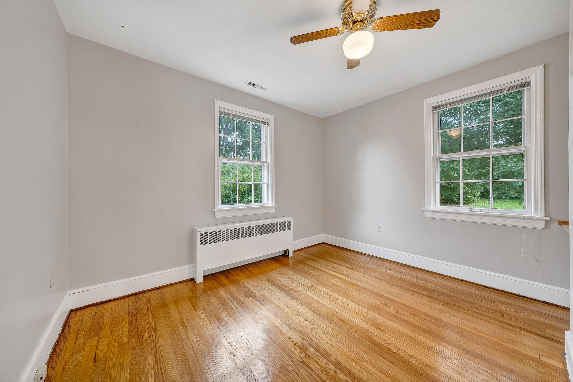 1818 Arden Road Southwest Roanoke, VA 24015 - Photo 24 of 39 23-D R E A M-5911
