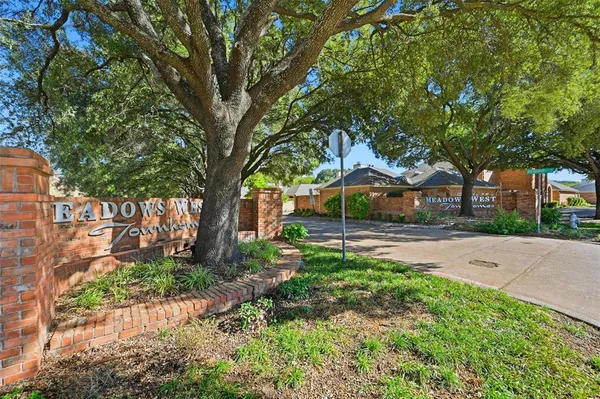 $299,900 | 6216 Sea Meadow Drive, Fort Worth, TX 76132