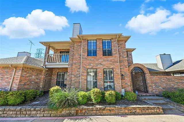 $315,000 | 6216 Sea Meadow Drive, Fort Worth, TX 76132