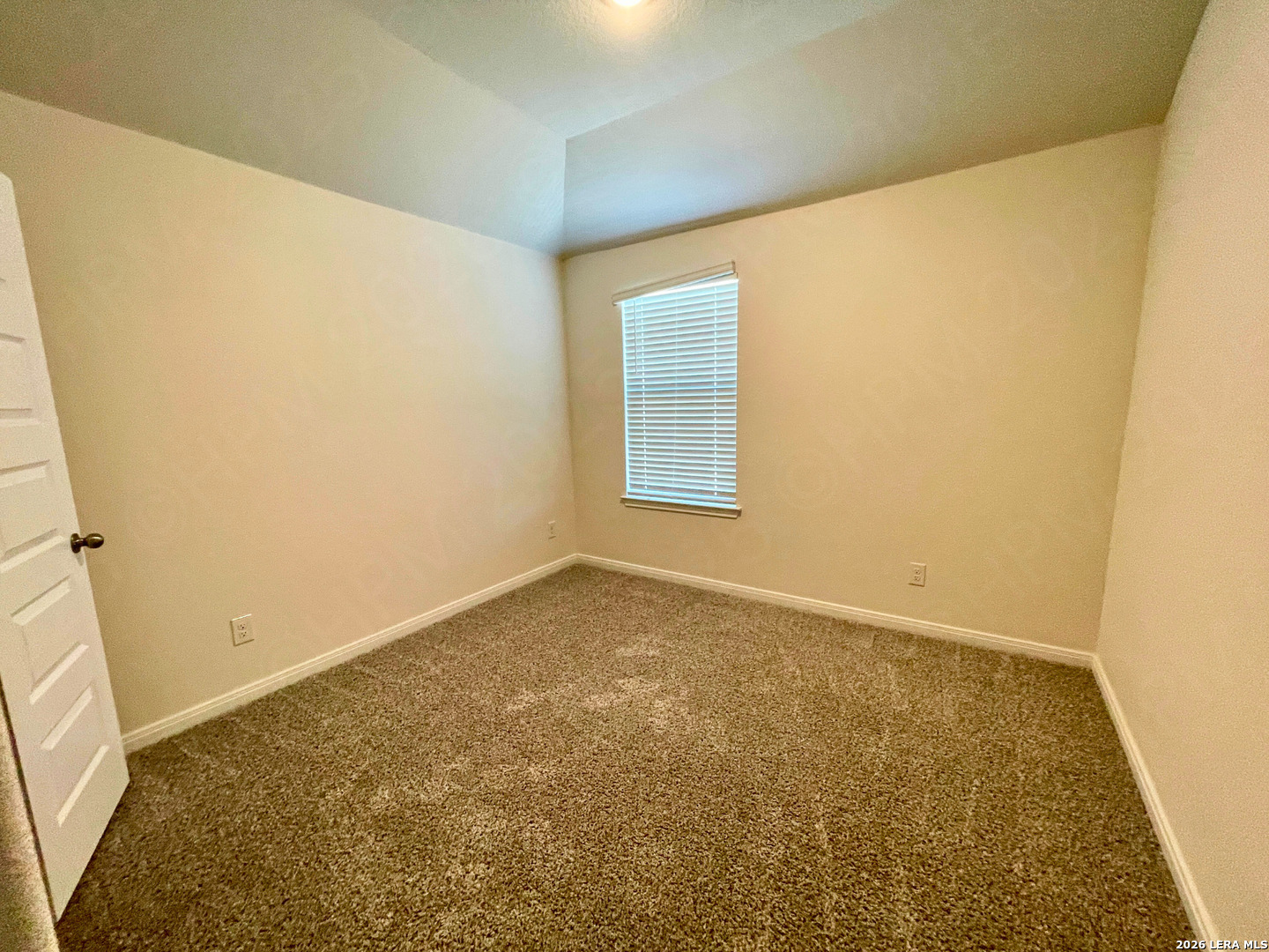 8563 Redhawk Loop San Antonio, TX 78222 - Photo 12 of 17