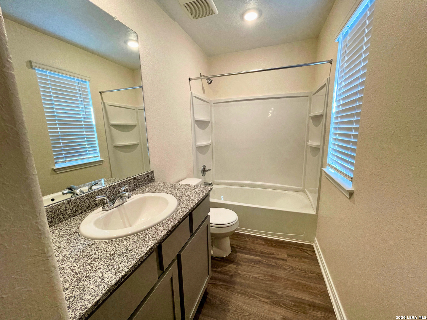 8563 Redhawk Loop San Antonio, TX 78222 - Photo 13 of 17