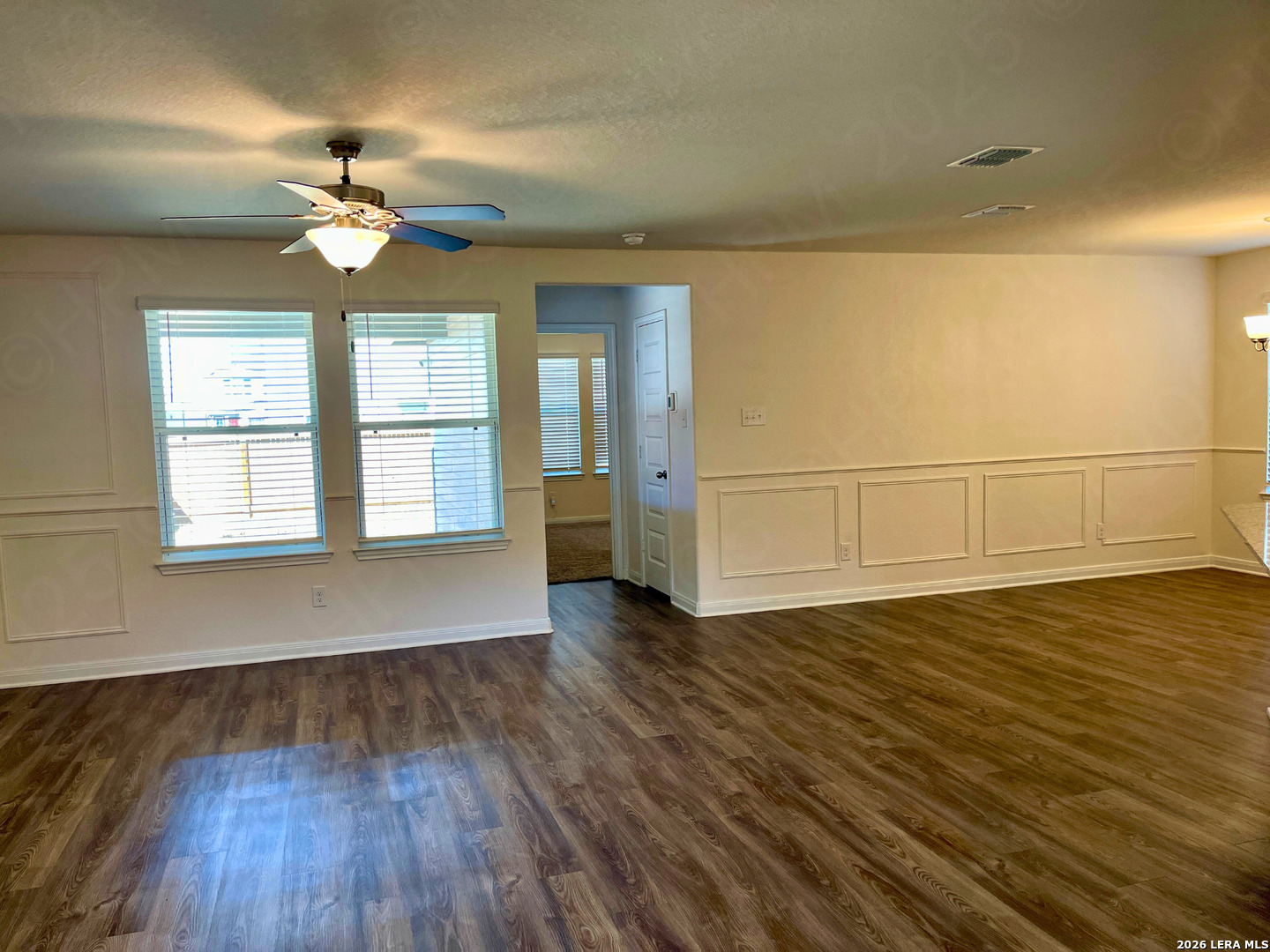 8563 Redhawk Loop San Antonio, TX 78222 - Photo 6 of 17