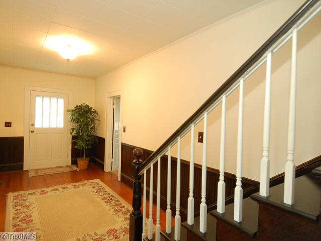 214 Welcome-Arcadia Road Lexington, NC 27295 - Photo 2 of 16 Entry.