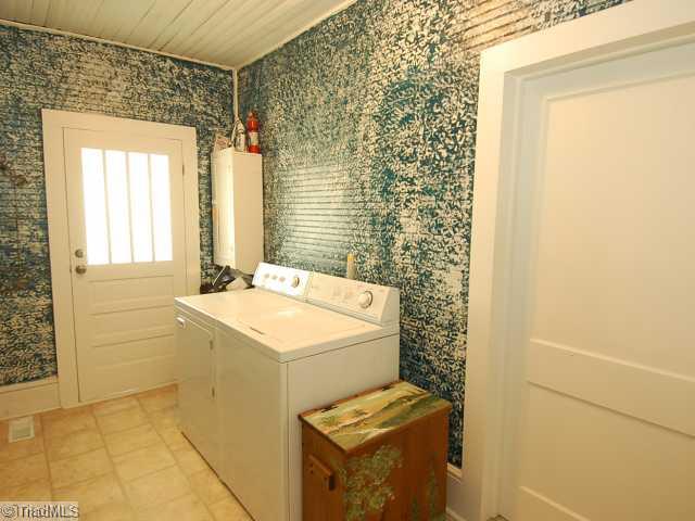 214 Welcome-Arcadia Road Lexington, NC 27295 - Photo 12 of 16 Laundry Room.