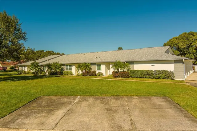 $249,500 | 3430 Stonehaven Court East, Unit D, Palm Harbor, FL 34684