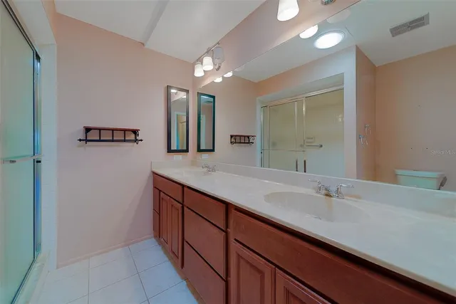 $249,500 | 3430 Stonehaven Court East, Unit D, Palm Harbor, FL 34684