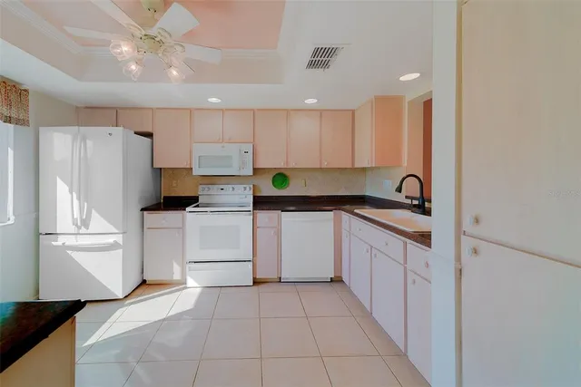 $249,500 | 3430 Stonehaven Court East, Unit D, Palm Harbor, FL 34684