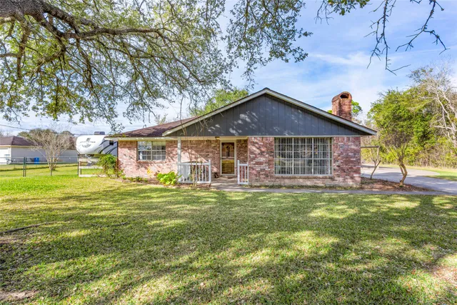 $360,000 | 7240 Avenue L 1/2, Santa Fe, TX 77510